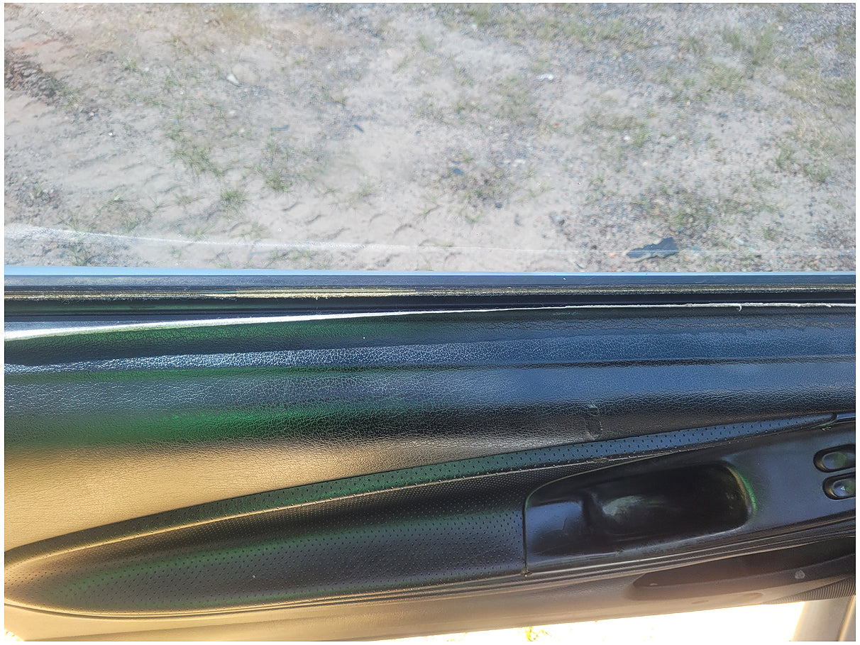 Stock 2720. 1995 Ford Mustang V6 Coupe Export Mirrors Taillights Flares Cluster