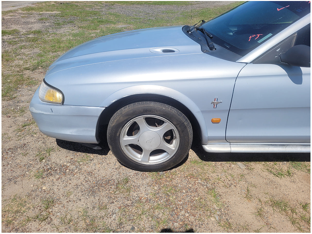 Stock 2720. 1995 Ford Mustang V6 Coupe Export Mirrors Taillights Flares Cluster
