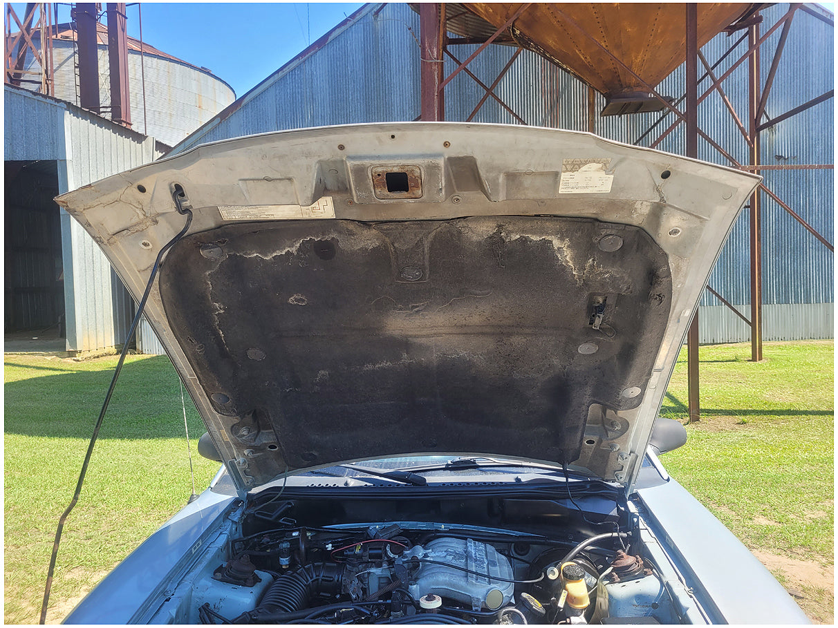 Stock 2720. 1995 Ford Mustang V6 Coupe Export Mirrors Taillights Flares Cluster