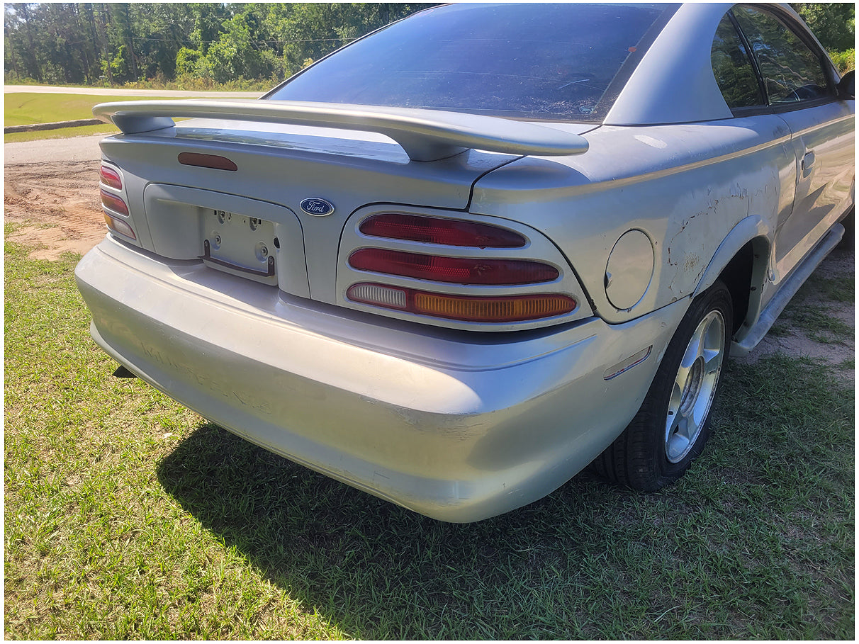 Stock 2720. 1995 Ford Mustang V6 Coupe Export Mirrors Taillights Flares Cluster