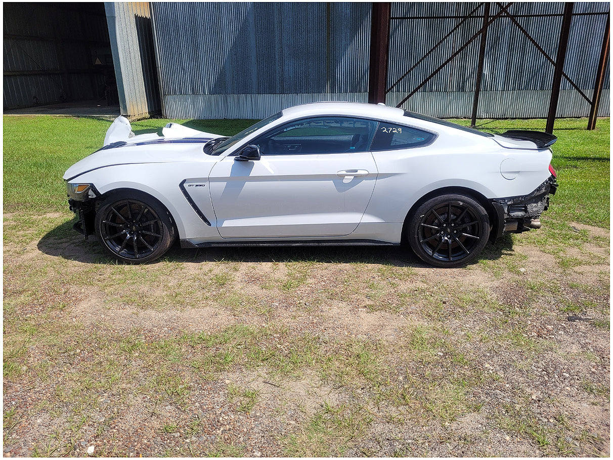 Stock 2729. 2016 Ford Mustang GT350 Coupe 5.2L V8 Engine TR3160 6 Speed Manny Tranny
