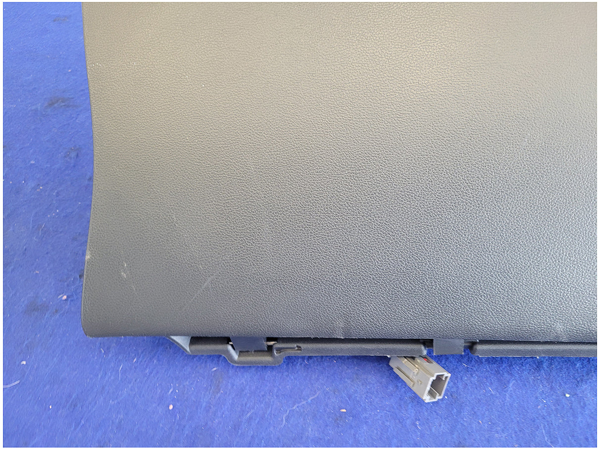 2018-2023 Ford Mustang GT S550 Coupe Air Bag Glove Box Passenger Right Dash 2769
