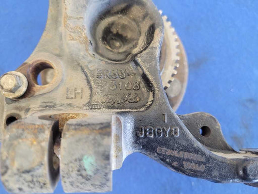 2005-2010 Ford Mustang GT 4.6L Driver Left Front Spindle Knuckle Hub 2677