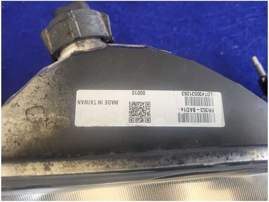 1994-1998 Ford Mustang GT Cobra Passenger Front Headlight Lamp Light 2704