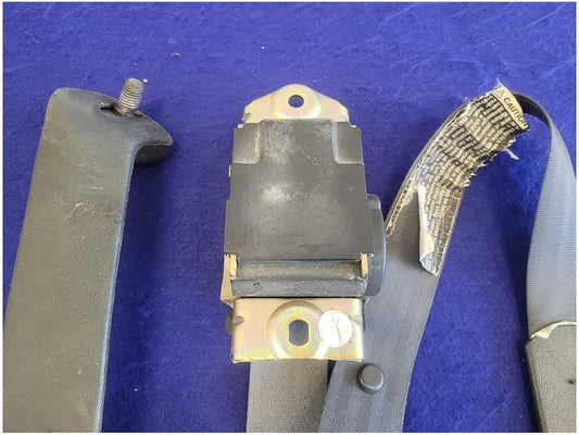 1993-1997 Pontiac Firebird Firehawk 5.7L Passenger Front Coupe Seat Belt 2676