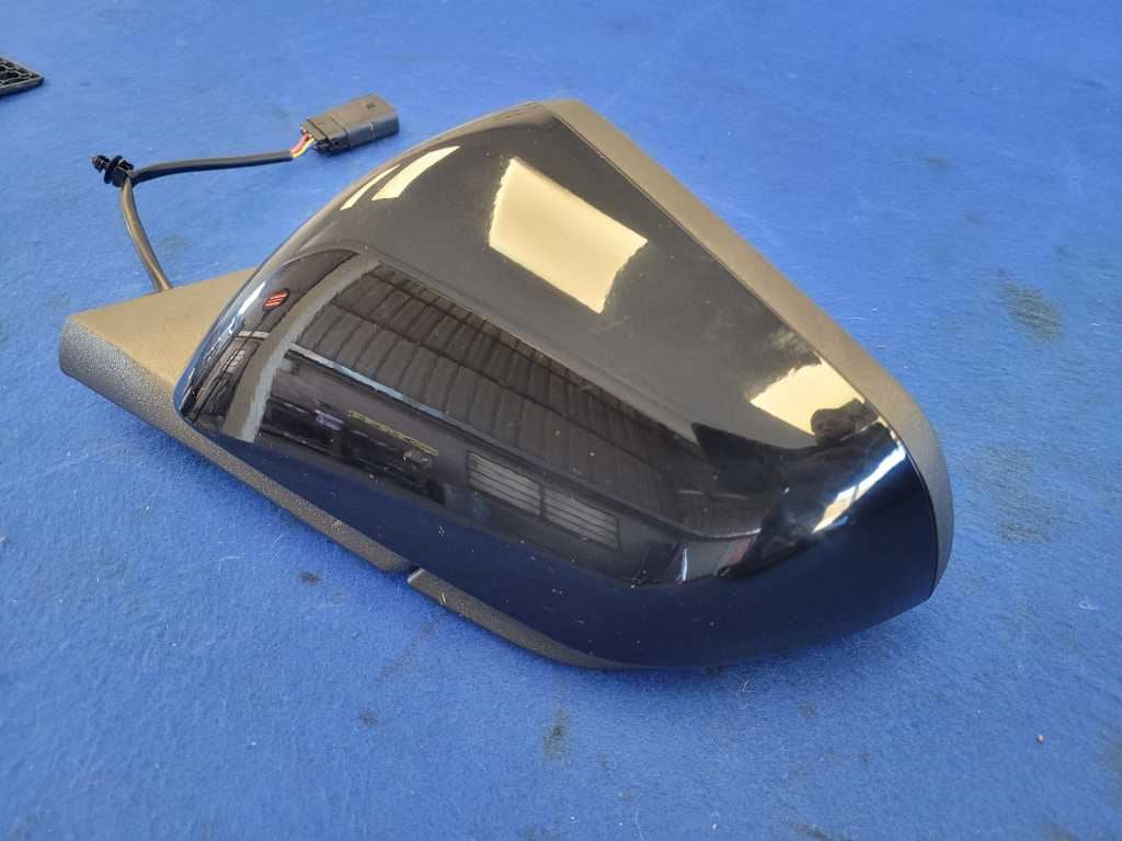 2018-2023 Ford Mustang GT S550 Driver Rear View Mirror BLIS Paint G1 2644 - The Parts Farm