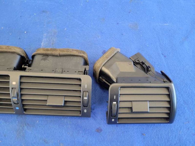 2001-2006 BMW M3 Convertible Air Vents Front Dash Duct HVAC 2451 - The Parts Farm