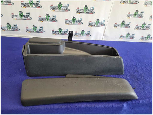 2003-2006 Chevrolet SSR Pickup Truck Rear Storage Compartment Tray 2682