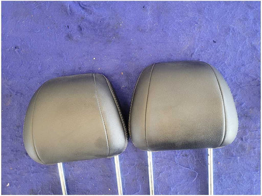 2015-2017 Ford Mustang GT S550 Pair Front Convertible Headrests Leather 2753