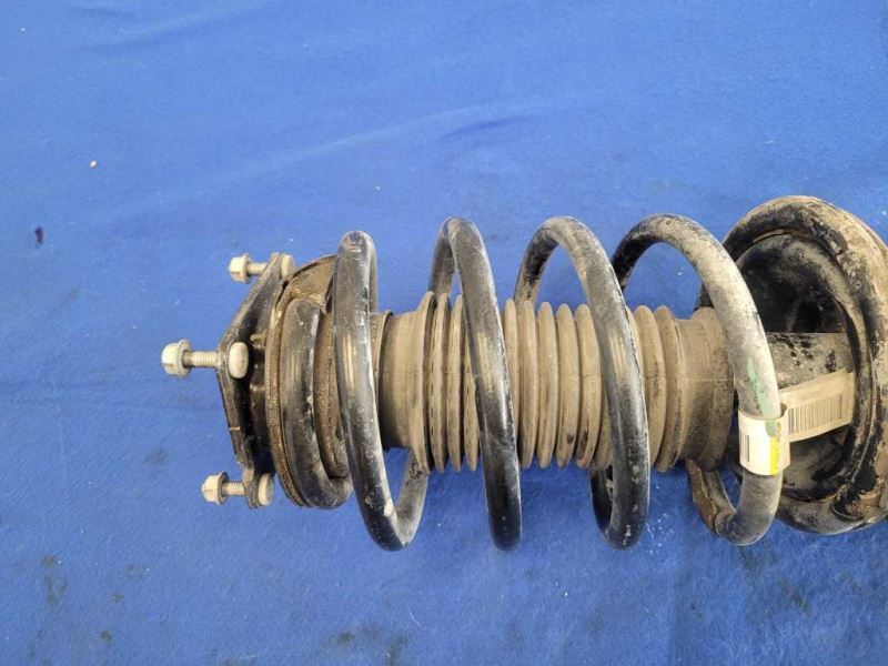 2011-2014 Ford Mustang GT 4.6L Front Strut Spring Suspension 2479 - The Parts Farm