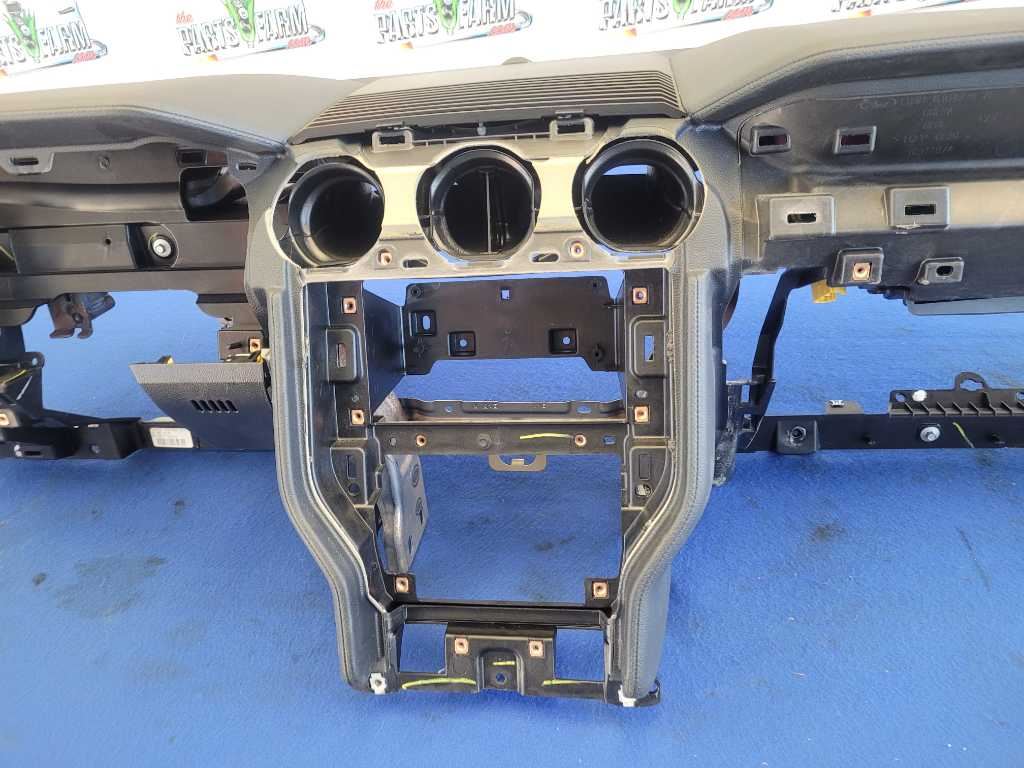 2018-2023 Ford Mustang GT S550 Dashboard Panel Cover Trim Vent Black 2648 - The Parts Farm