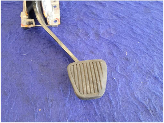 2010-2015 Chevy Camaro SS Brake Pedal Box Manual Transmission M/T Clutch 2725