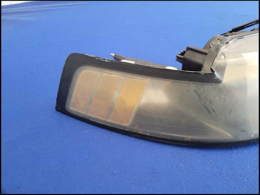 1999-2004 Ford Mustang GT Passenger RH Front Headlight Lamp Light *Faded* 2640