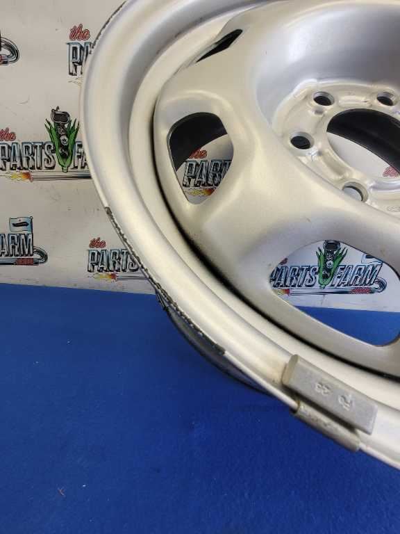 2019 Ford F150 F-150 Pickup Truck Wheel 17x7.5 Steel Painted 8 Holes 1772 - The Parts Farm