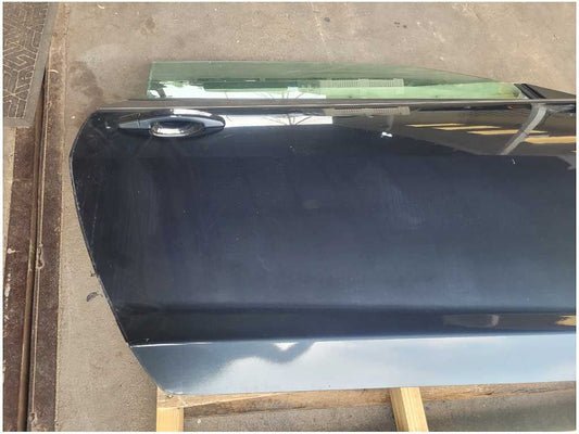 2010-2015 Chevrolet Camaro SS Passenger Coupe Front Door Shell Paint Scuff 2472