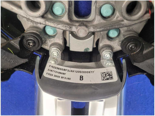 2015-2017 Ford Mustang GT S550 Steering Wheel Front Driver Auto Trans A/T 2758