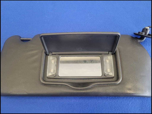 2003-2006 Chevrolet SSR Pickup Truck Passenger Front Sun Visor Shade 2687