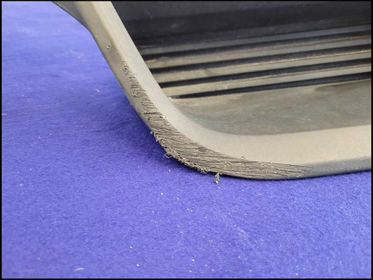 2010-2012 Ford Mustang GT Front Lower Lip Valance Air Duct *Read* 2666