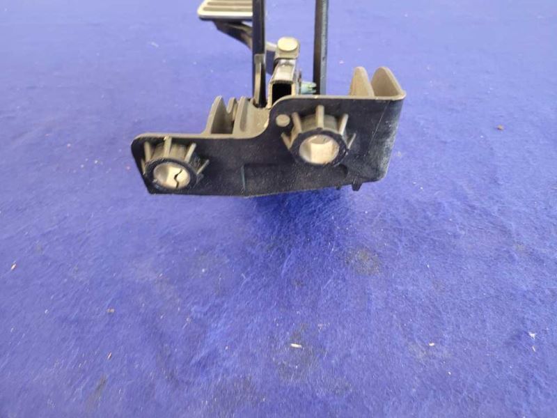 2020-2023 Ford Mustang Shelby GT500 5.2L Brake Pedal Assembly DCT 2382 - The Parts Farm