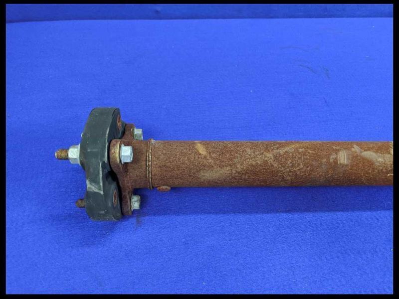 2002-2005 Ford Thunderbird 3.9L V8 Automatic Drive Shaft Rear Flange Axle Joint - The Parts Farm