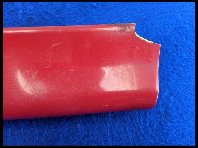1991 Ford Mustang GT 5.0L Convertible Automatic Driver side Rocker Moulding OEM - The Parts Farm