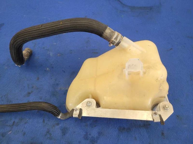 2011-2014 Ford Mustang GT 5.0L Front Coolant Reservoir Radiator Cooling 2469 - The Parts Farm