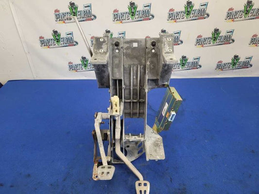 1999-2004 Chevrolet Corvette Z06 FRC C5 Pedal Cage Box Manual Box 2066