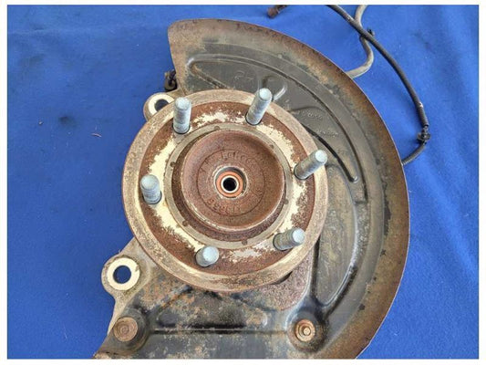 2015-2017 Ford F150 4x4 Pickup Truck Driver Left Front Spindle Knuckle 2576