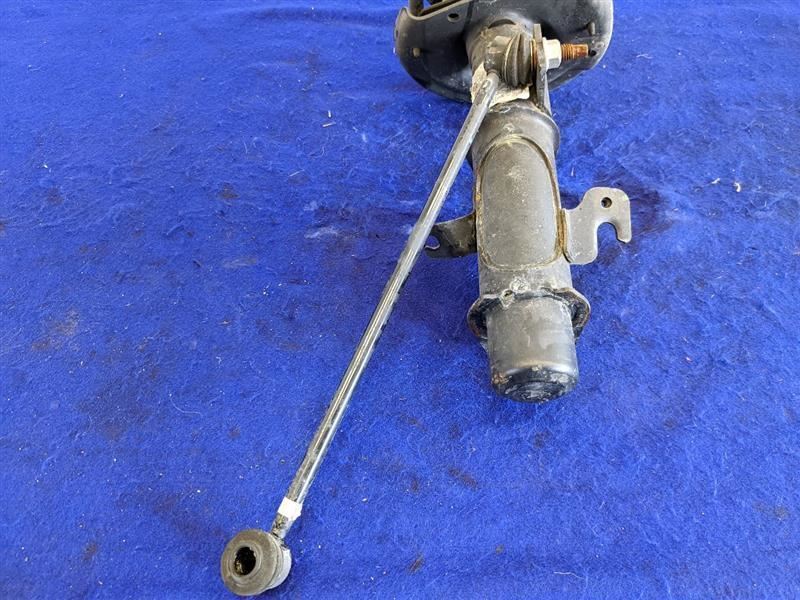 2013-2015 Chevrolet Camaro SS Passenger Right RH Strut Spring Front FE4 - The Parts Farm