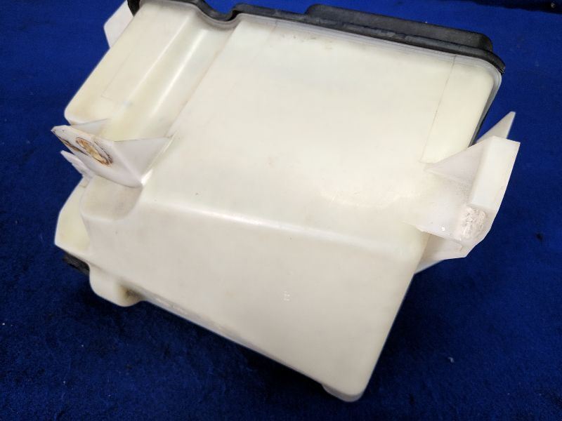 1998-2006 Ford F150 Pick Up Truck OEM Front Wash Reservoir Includes Pump - The Parts Farm