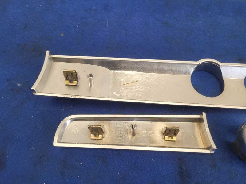 2003-2006 Chevrolet SSR Pickup Truck Dash Trim Kit Panel Vent 2432 - The Parts Farm