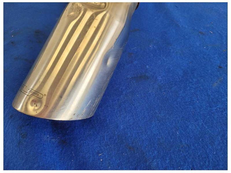 2010-2015 Chevrolet Camaro SS Coupe SLP Exhaust Tips Muffler Axle *Dents* 2528 - The Parts Farm