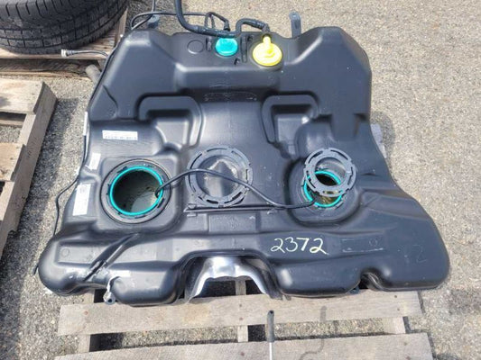 2016-2017 Chevrolet SS 6.2L Sedan Fuel Gas Tank Saddle Bag Plastic 2372