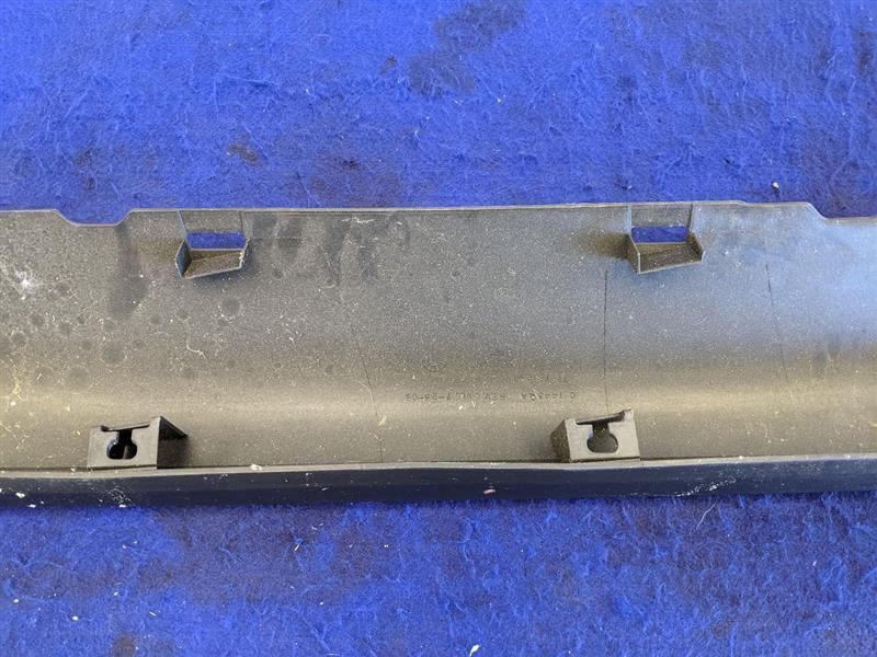 2005-2009 Ford Mustang GT Passenger Right RH Rocker Panel Moulding NEW TAKE OFF - The Parts Farm