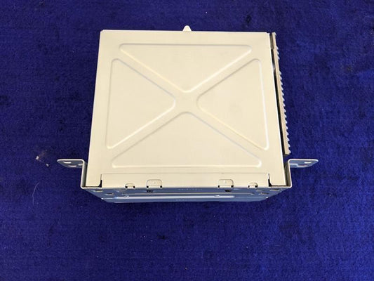 2010-2011 Chevrolet Camaro SS Audio Radio Receiver AM-FM-XM-CD-MP3 Opt Uye