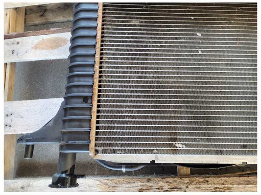 1994-1995 Ford Mustang GT 5.0L Radiator Fan Cooling Engine Auto Tran Front 2521