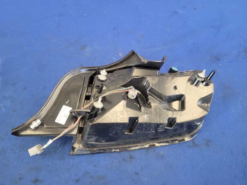 2018-2023 Ford Mustang GT S550 Driver Left LH Taillight Lamp Brake Lens 2185 - The Parts Farm