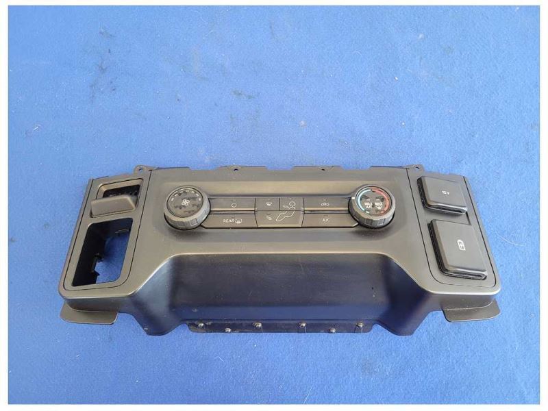 2021 Ford F150 STX Pickup Truck Front HVAC Controls AC Switch Dash 2547 - The Parts Farm