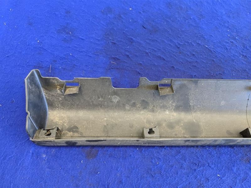 2005-2009 Ford Mustang GT Passenger Right RH Rocker Panel Moulding NEW TAKE OFF - The Parts Farm