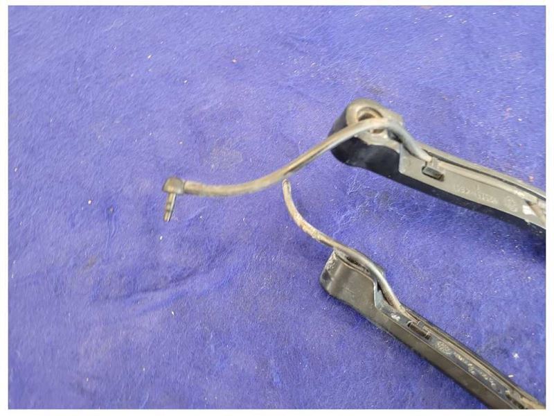 2001-2004 Chevrolet Corvette Z06 FRC C5 Front Windshield Wipers Blades Arms 2082 - The Parts Farm