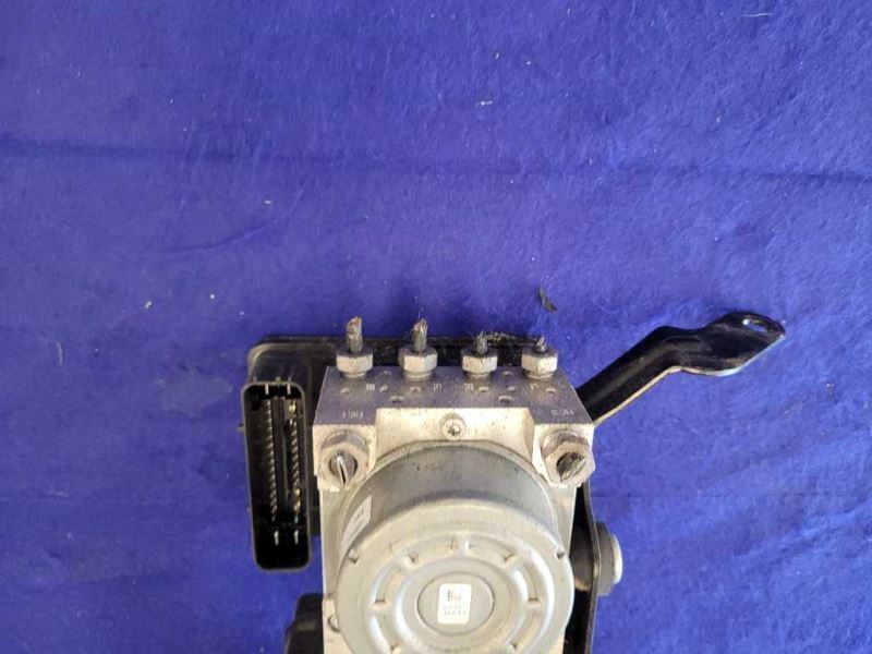 2019-2020 Ford Mustang GT S550 ABS Module Anti-Lock Brake Pump 2235 - The Parts Farm