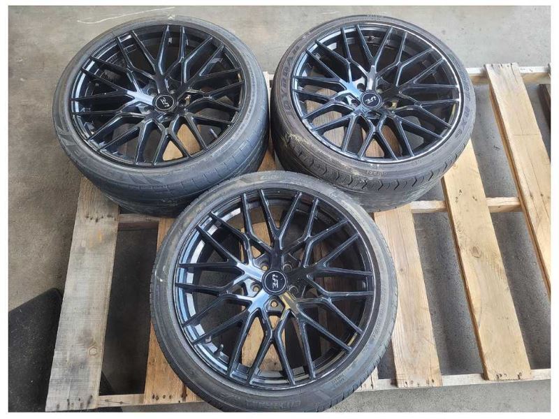 2010-2014 Ford Mustang GT Three 3 Luxxx LFF Wheels 20x9 20x10.5 Black Rash 2322 - The Parts Farm