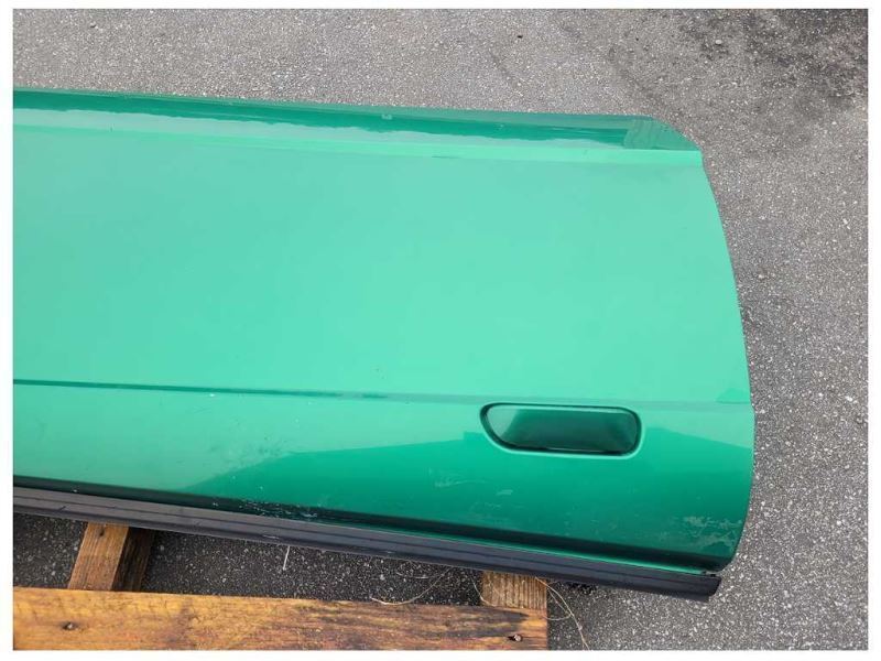 1999-2004 Ford Mustang GT 4.6L Convertible Passenger RH Front Door Paint SW 2312 - The Parts Farm