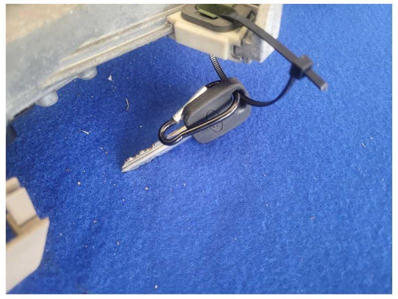 1999 Ford Mustang Cobra SVT DOHC Steering Column Tilt Manual Trans 2570 - The Parts Farm