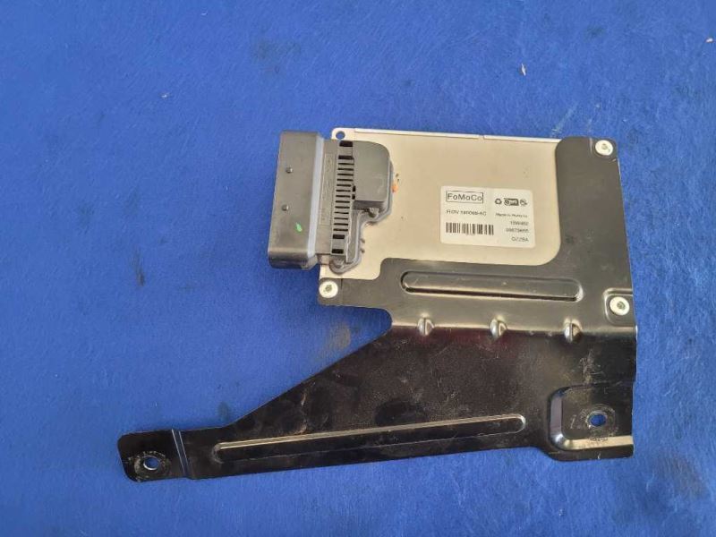 2015-2020 Ford Mustang Shelby GT350 5.2 ECM Suspension Shock Control Module 2452 - The Parts Farm