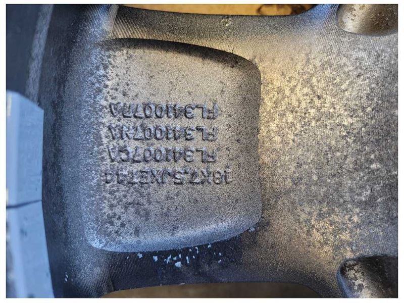 2015-2020 Ford F150 Pickup Truck Wheel 18x7.5 Painted 6 Spoke Silver Tire 2509 - The Parts Farm