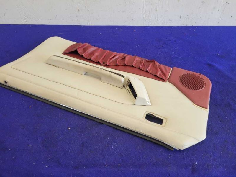 1987-1993 Ford Mustang GT LX 5.0L Convertible Passenger Front Door Panel Power - The Parts Farm