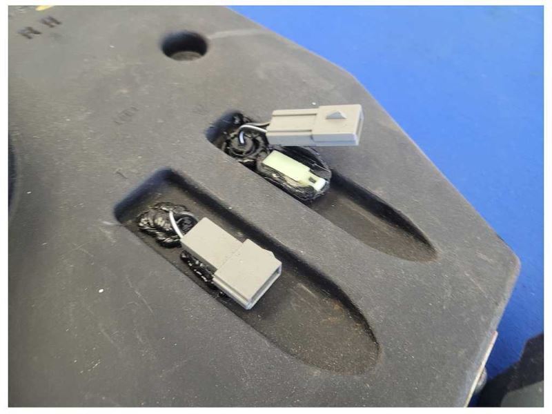 1994-1995 Mustang GT Cobra Convertible Rear Speaker Box Driver Passenger 2526 - The Parts Farm