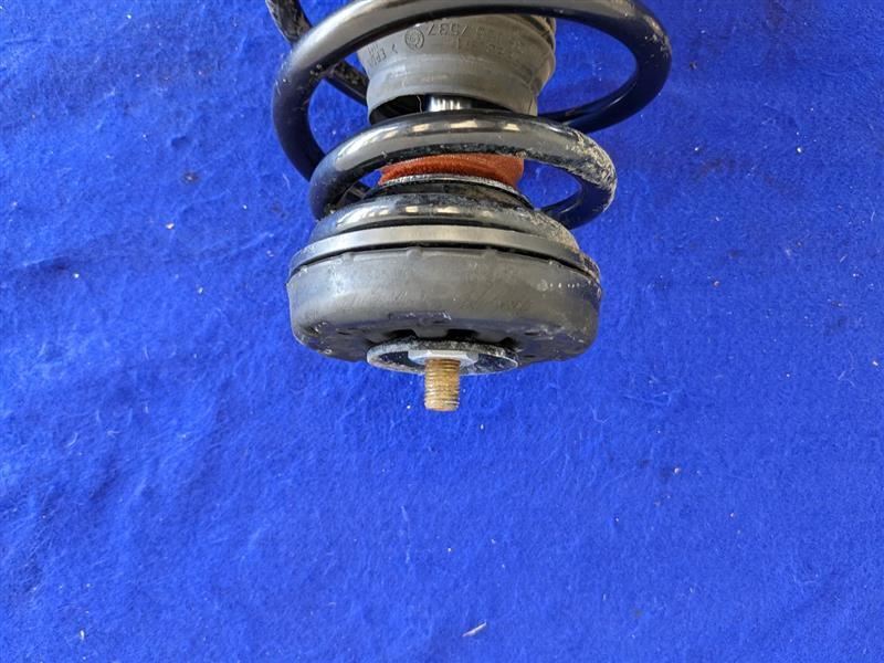 2010-2011 Chevrolet Camaro SS Front Driver Left Strut Spring Suspension - The Parts Farm