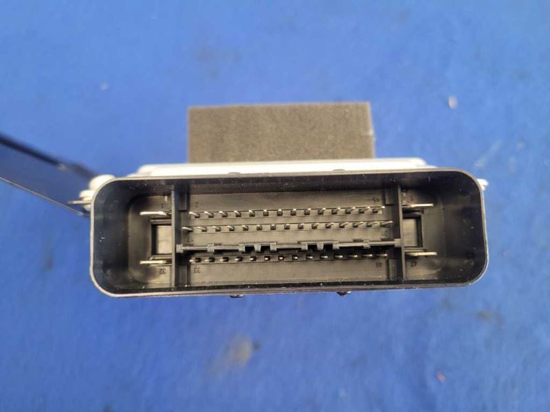 2015-2020 Ford Mustang Shelby GT350 5.2 ECM Suspension Shock Control Module 2452 - The Parts Farm